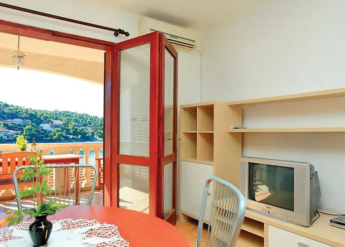 Brna Bb Iv Smokvica (Korcula)