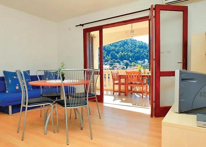 Brna Bb Iv Daire Smokvica (Korcula)