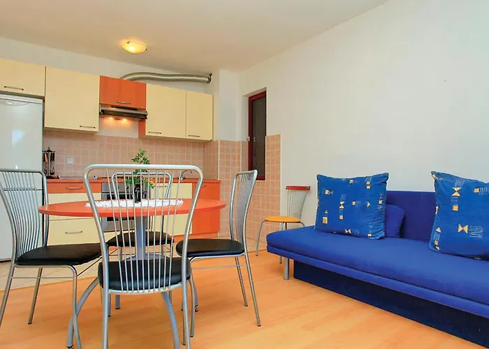 Daire Brna Bb Iv Smokvica (Korcula)